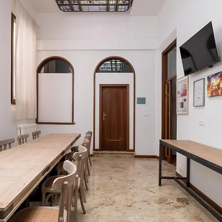 Rolandino By Wonderful Italy * Bolonia