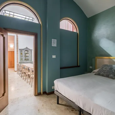 Rolandino By Wonderful Italy * Bolonia